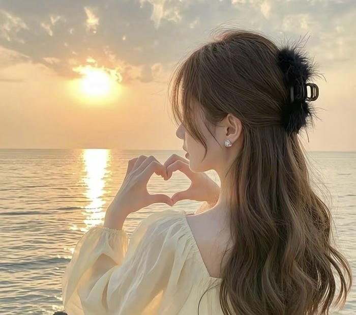 Hình avatar nữ mang nét hiền hòa Hình avatar nữ mang nét hiền hòa