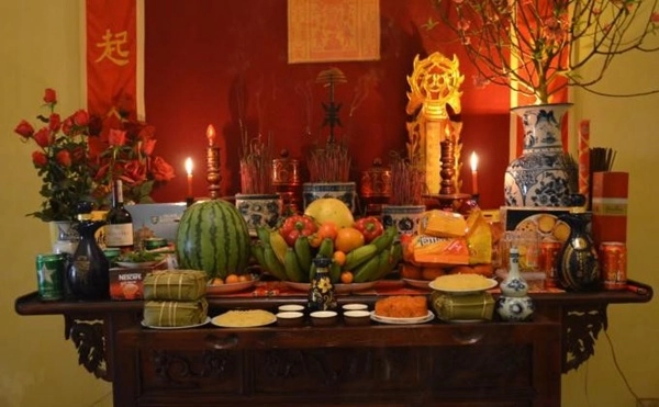 Hình bàn thờ phong thủy màu sắc hài hòa