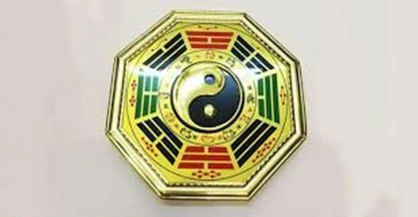 Hình bát quái phong thủy nét đẹp cổ điển