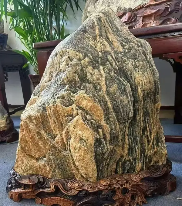 Hình đá phong thủy mang hơi thở thiên nhiên