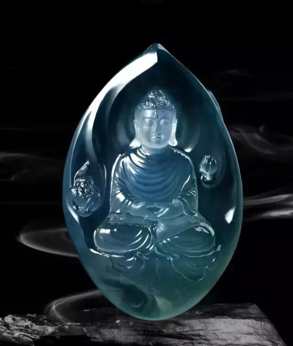 Hình đá thạch anh phong thủy mang năng lượng tích cực