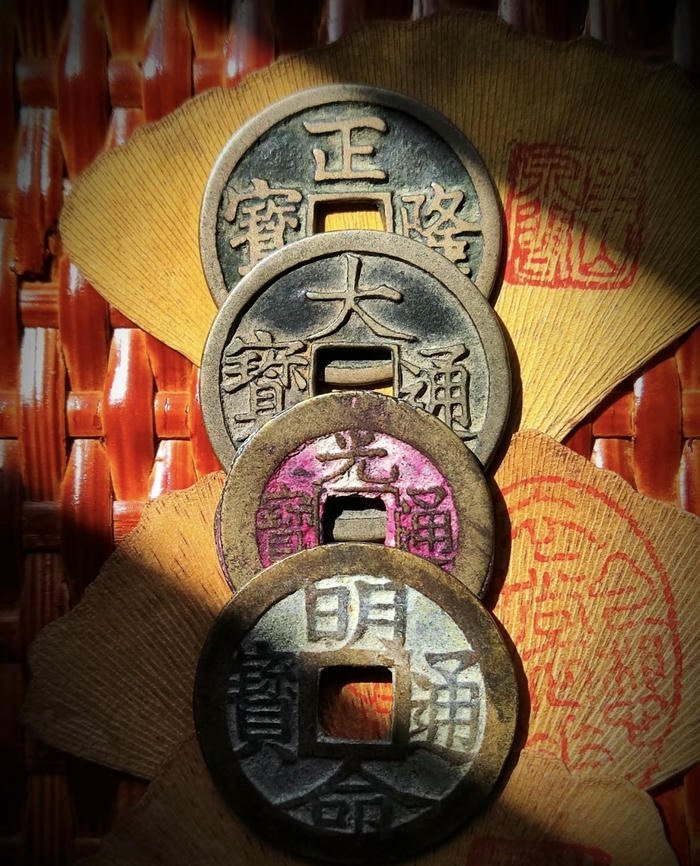 Hình đồng tiền vượng khí