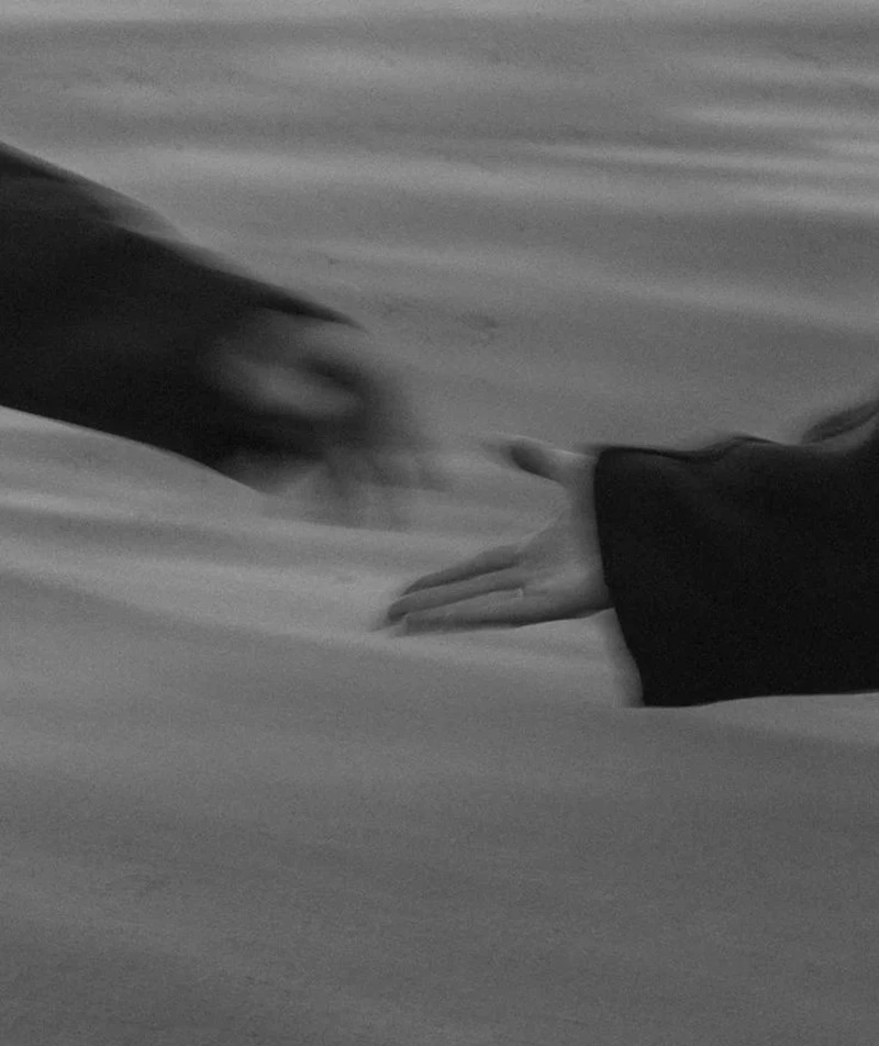 Hình nền đen trắng đẹp cảm hứng nghệ thuật