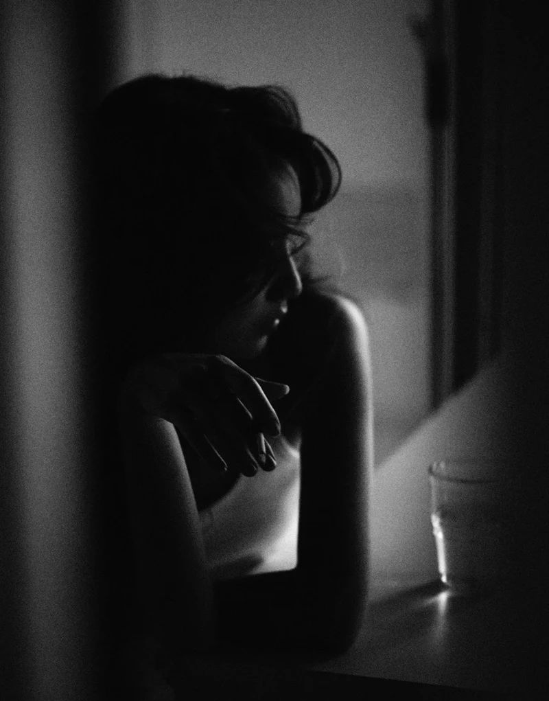 Hình nền đen trắng đẹp sắc nét ấn tượng