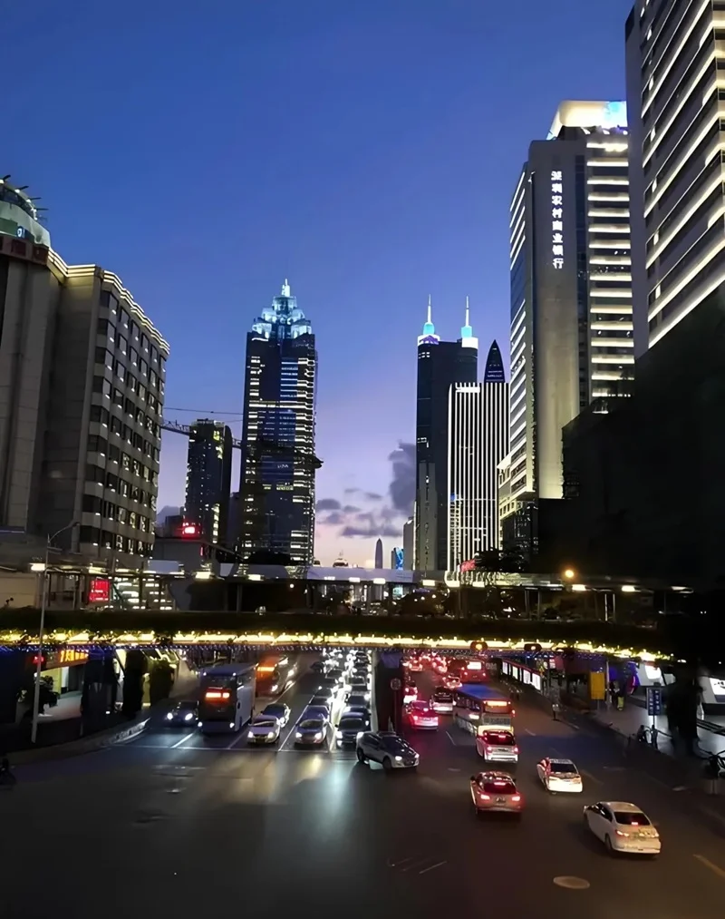 Hình nền thành phố đêm mang phong cách hiện đại