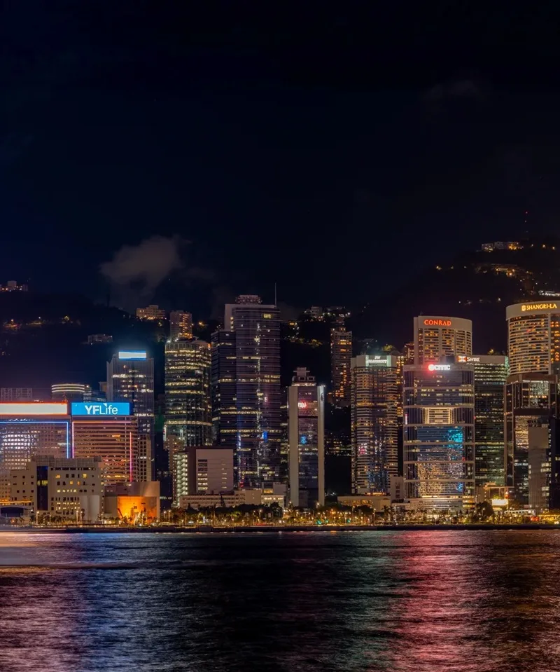 Hình nền thành phố đêm tòa nhà lung linh