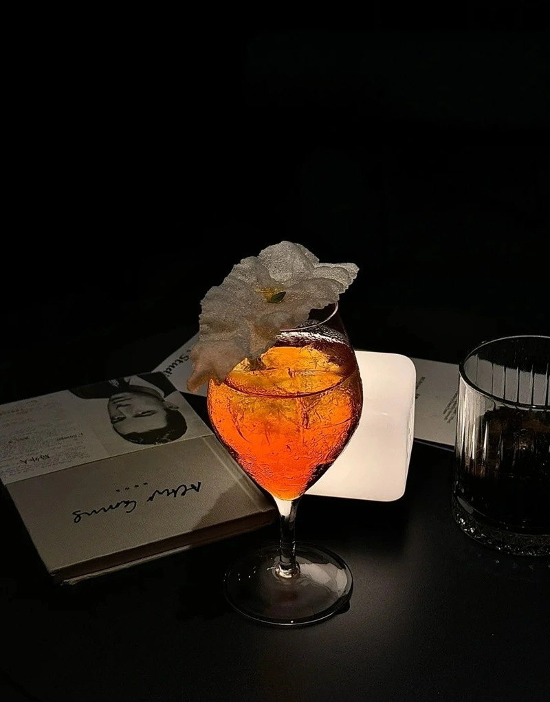 Hình nền tối huyền ảo gợi ý sáng tạo