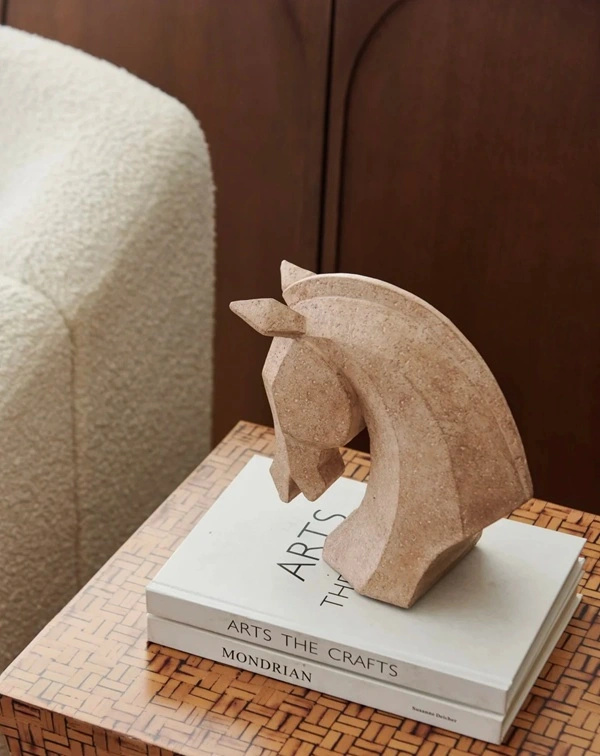 Hình ngựa phong thủy phù hợp trang trí nhà