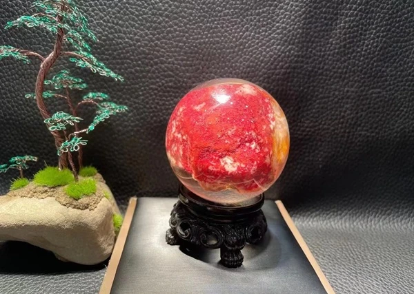 Hình quả cầu phong thủy gam màu hài hòa