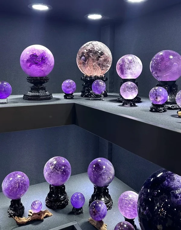 Hình quả cầu phong thủy mang hơi thở thiên nhiên