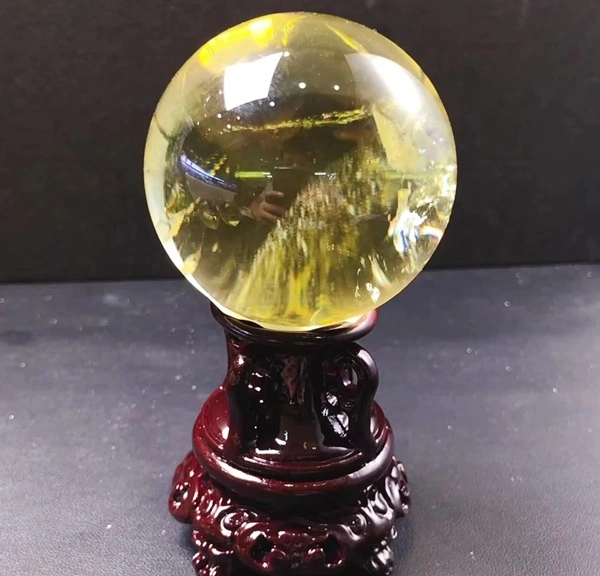 Hình quả cầu phong thủy mang năng lượng sạch