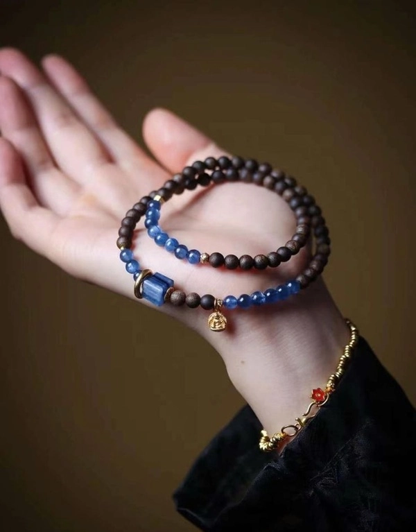 Hình vòng trầm phong thủy khí chất mạnh mẽ