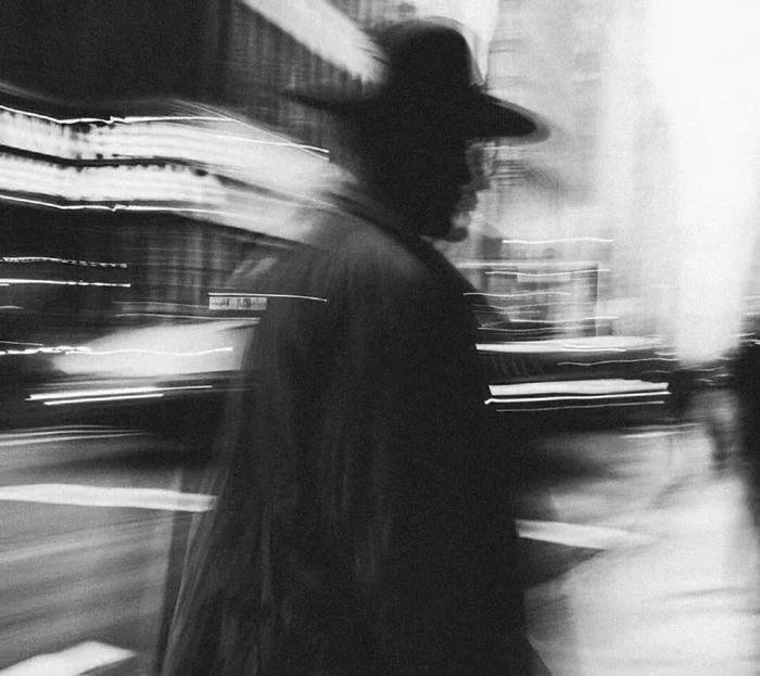 avatar dark tối giản