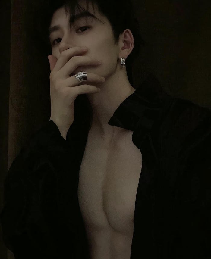 avatar lạnh và bí ẩn