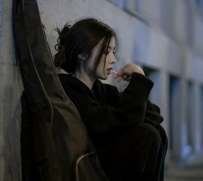 avatar nhẹ nhàng nhưng chất chứa cảm xúc