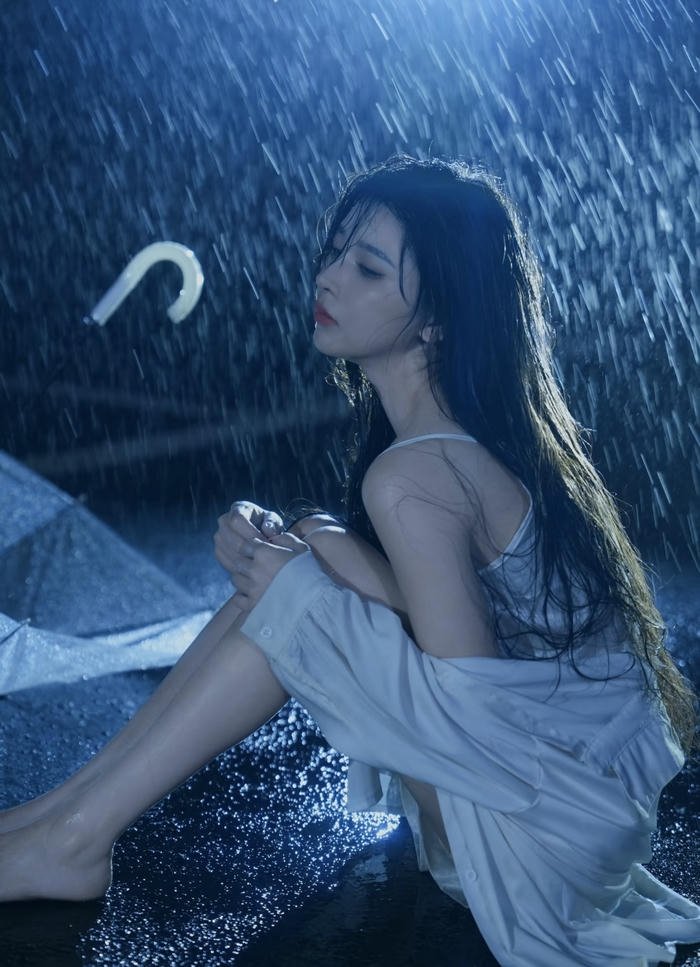 avatar u buồn trong ánh sáng mờ