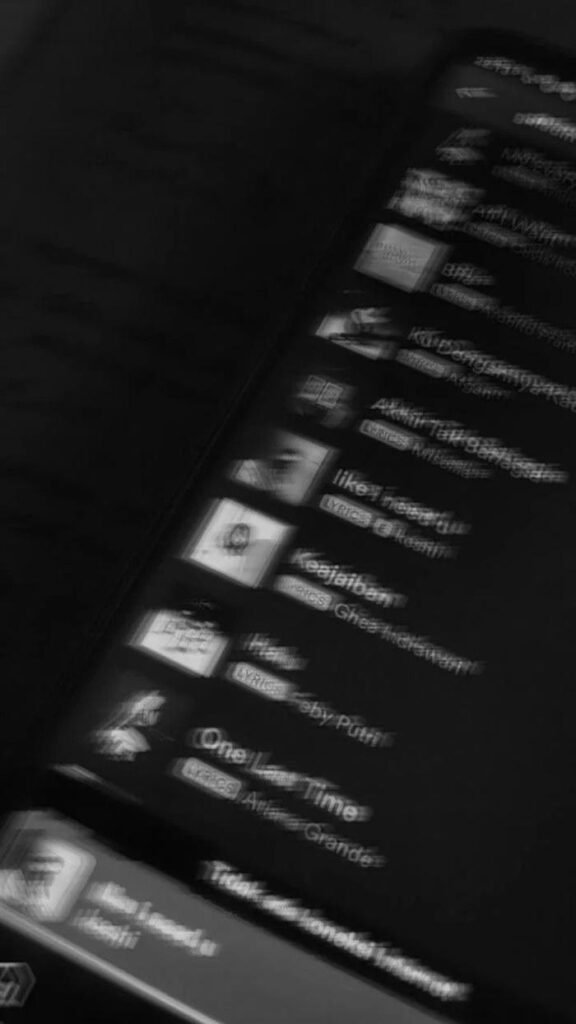 hình nền đen đơn giản minimal