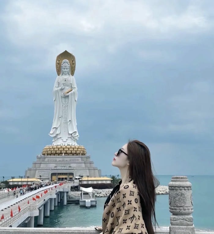 nét trong sáng avatar nữ