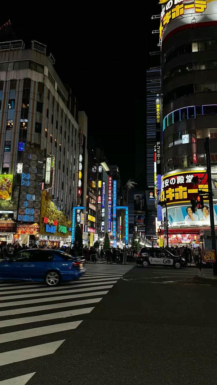 Ảnh nền đường phố Nhật Bản tĩnh mịch