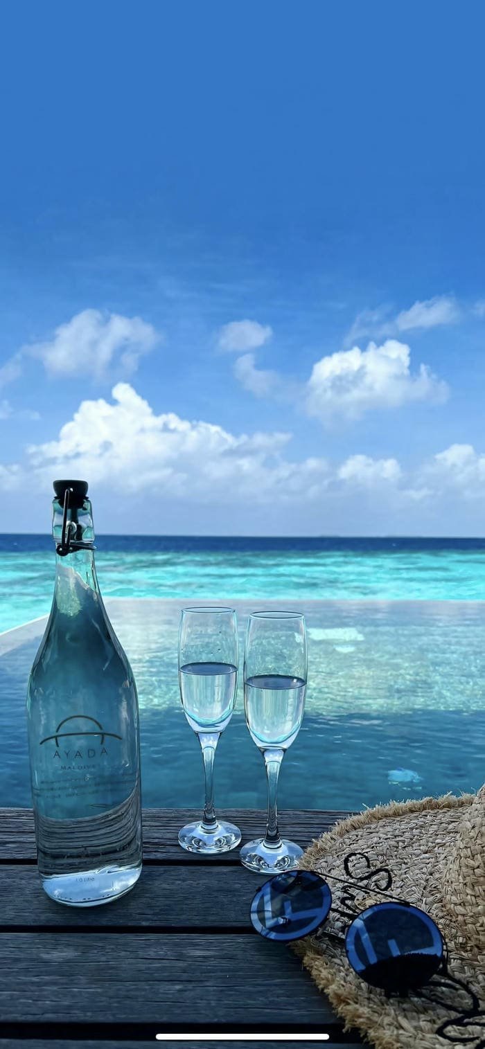 Ảnh nền xanh ngọc mát lành