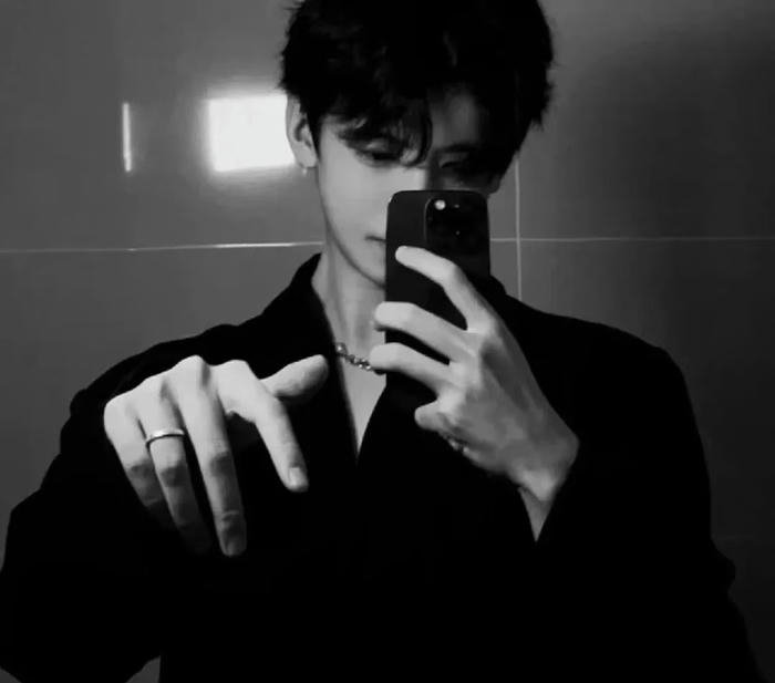 Avatar black mode ngầu lạnh lùng