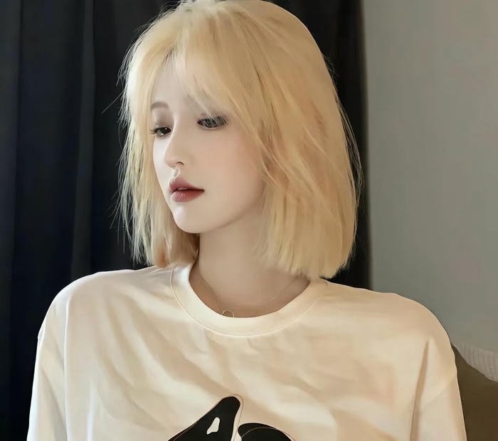 Avatar phong cách hiện đại đơn giản