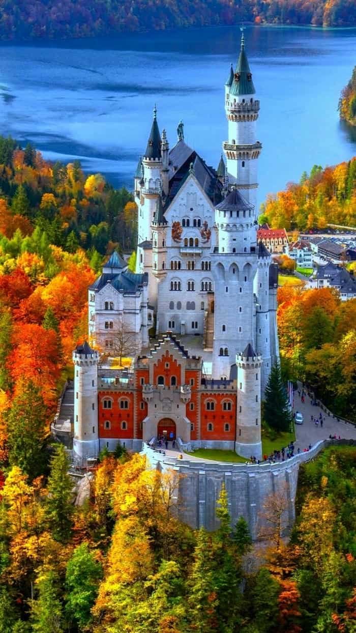 Hình ảnh nền lâu đài cổ tích lãng mạn