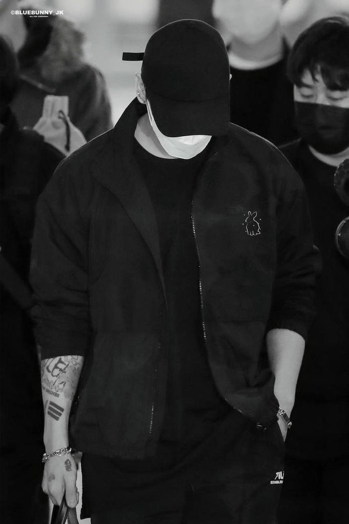 Hình avatar black mode đẹp ngầu