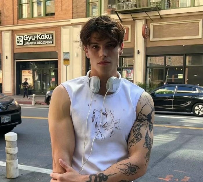 Hình avatar chất lạ nam cực đẹp