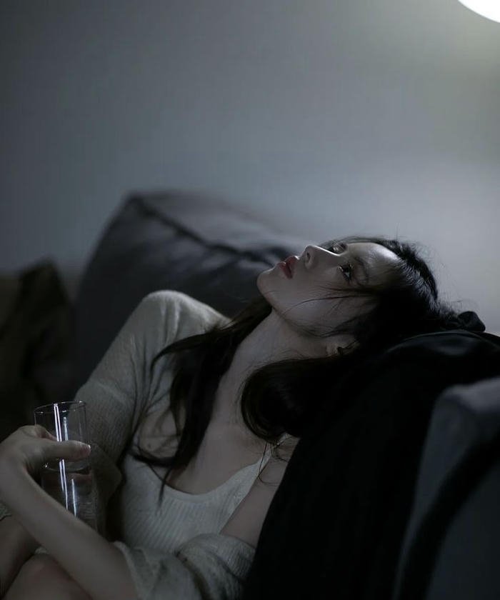 Hình avatar chất lạ nữ mạnh mẽ