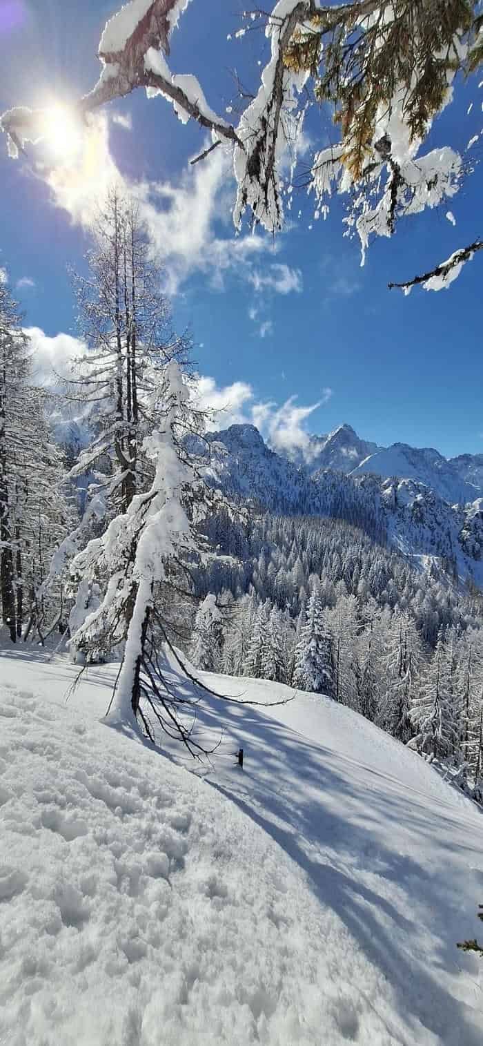 Hình nền đồi tuyết trắng cực đẹp