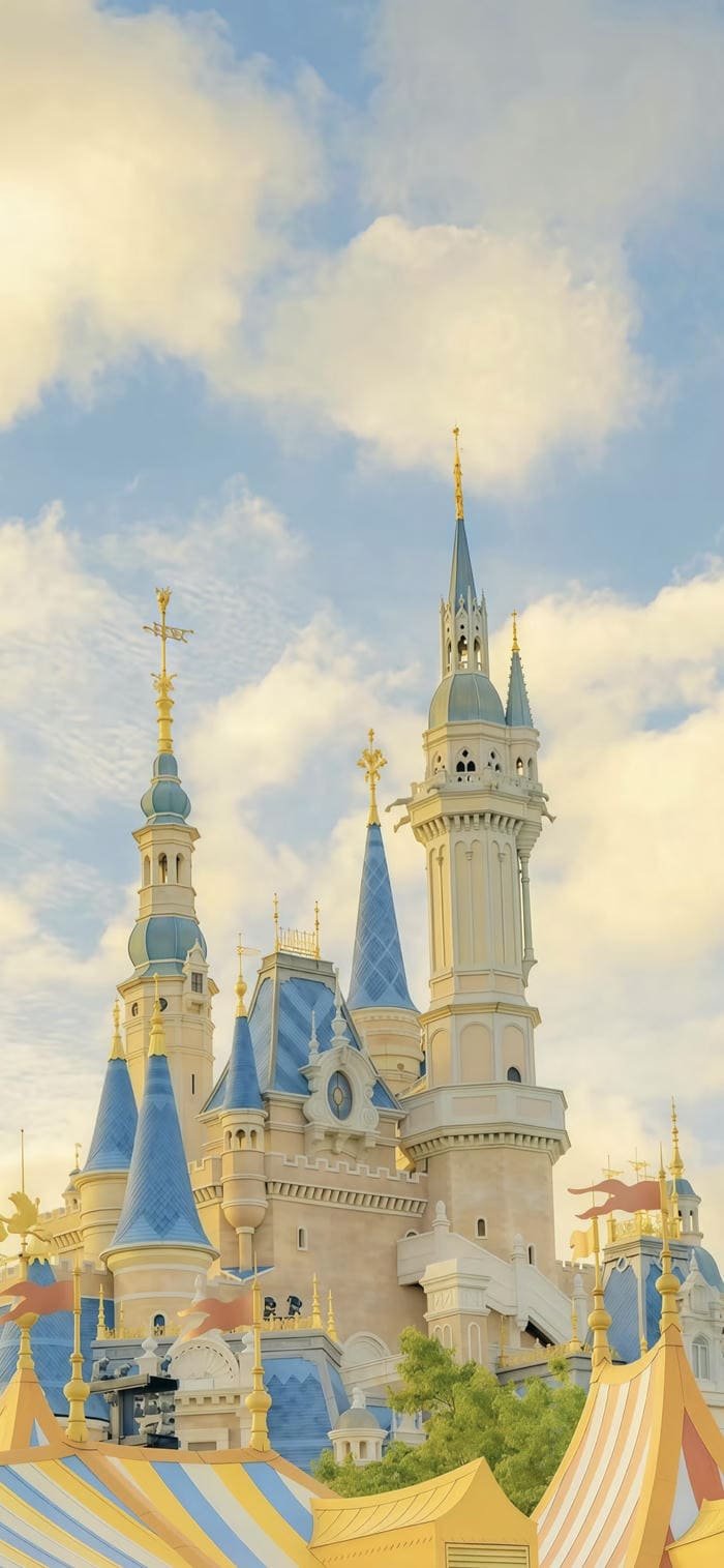 Lâu đài cổ tích cổ điển châu Âu làm hình nền