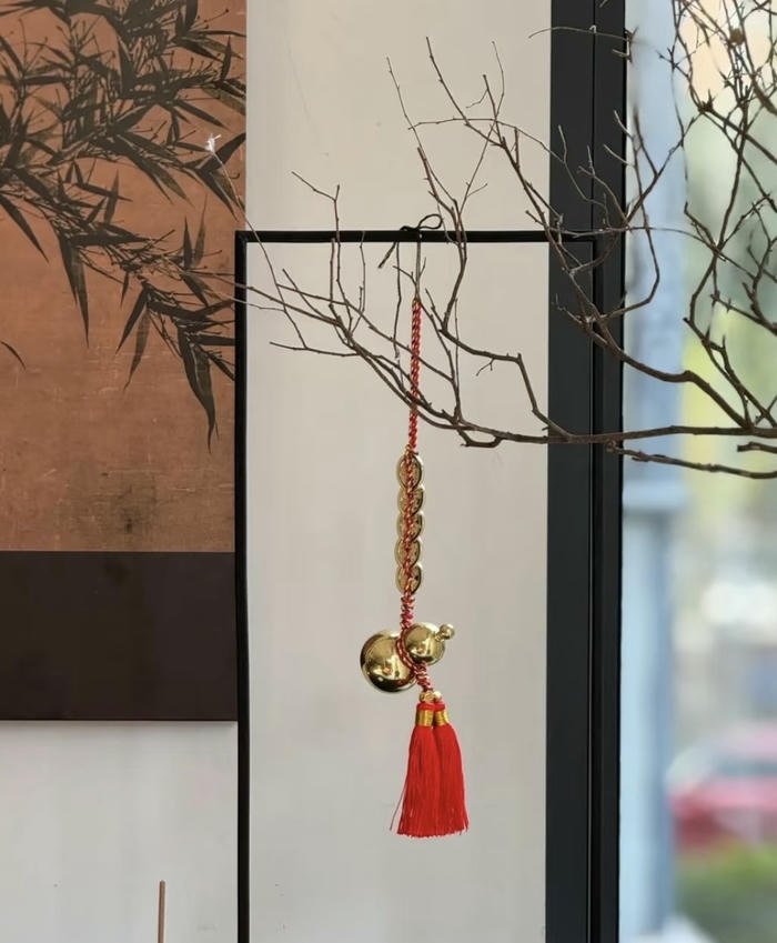 ảnh phong thuỷ dây treo may mắn siêu sang