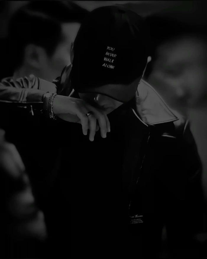 avatar black mode siêu phong cách