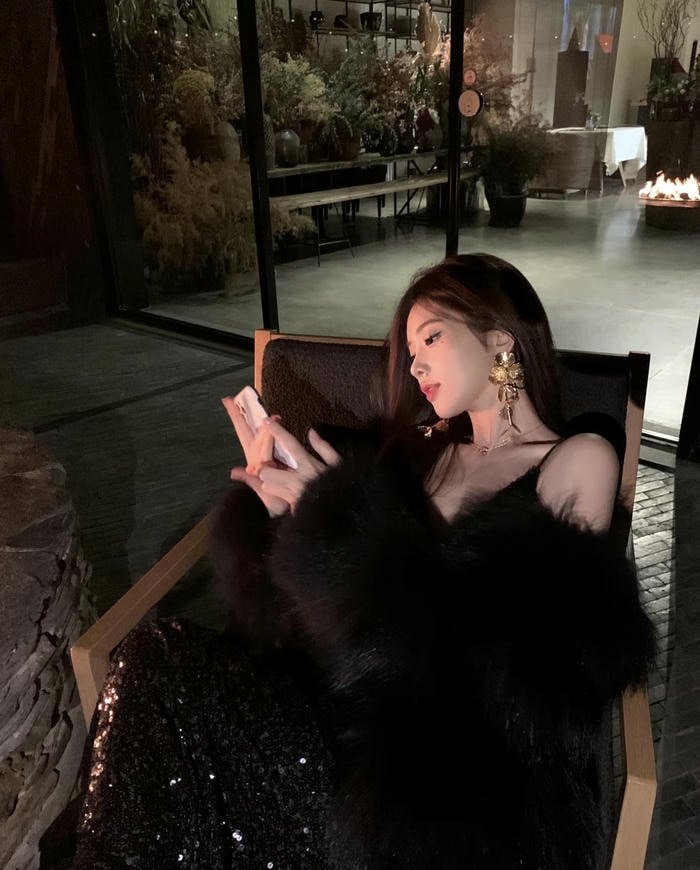 avatar luxury nhẹ tinh tế hiện đại