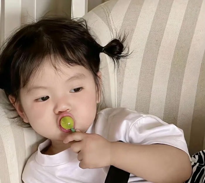 biểu cảm vui avatar mặt cười cute