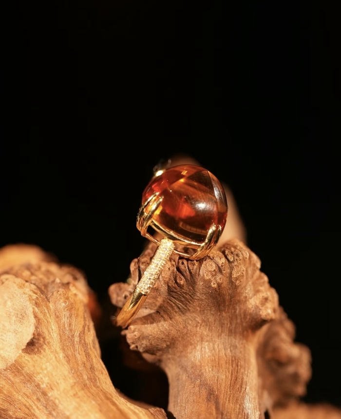 đá năng lượng phong thuỷ chiêu tài