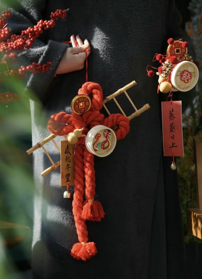 hình dây treo phong thuỷ may mắn đẹp rực rỡ