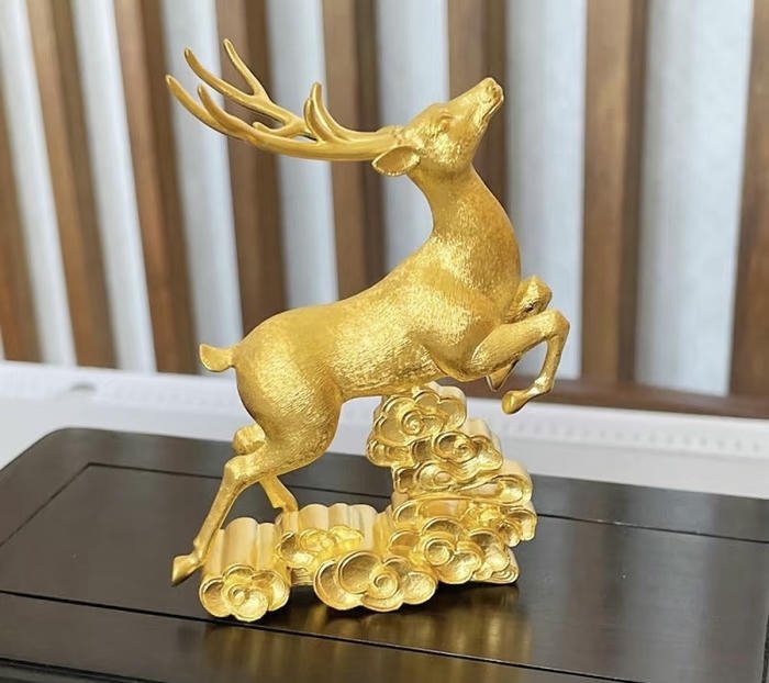 hình linh vật vàng trấn trạch