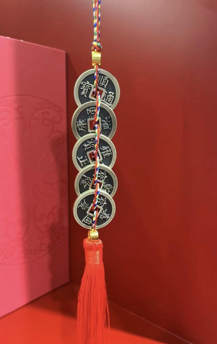 hình phong thuỷ tiền xu ngũ phúc hút lộc