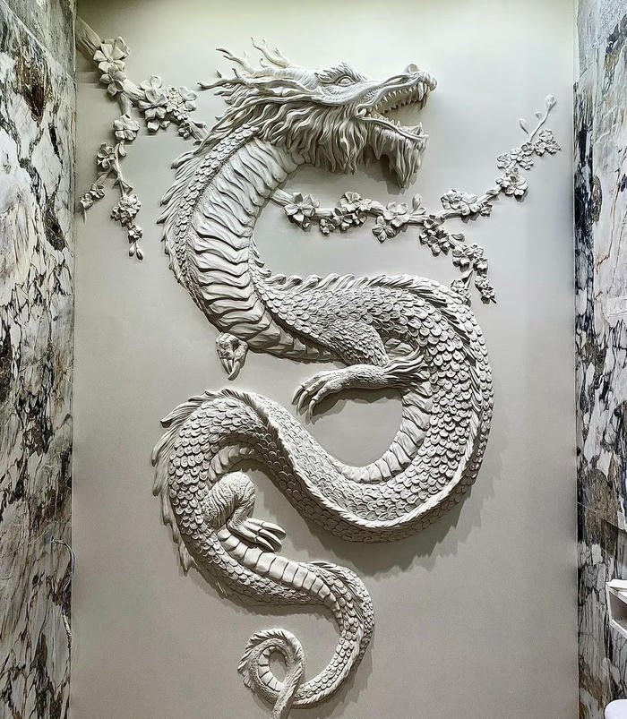 hình tường rồng tạo may mắn