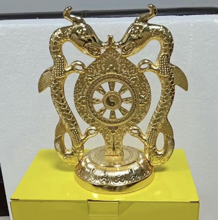 linh vật vàng mang vận tốt