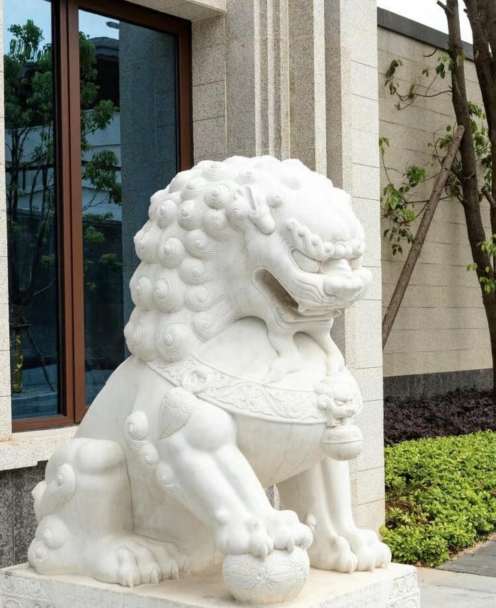 mẫu sư tử phong thủy giữ cửa