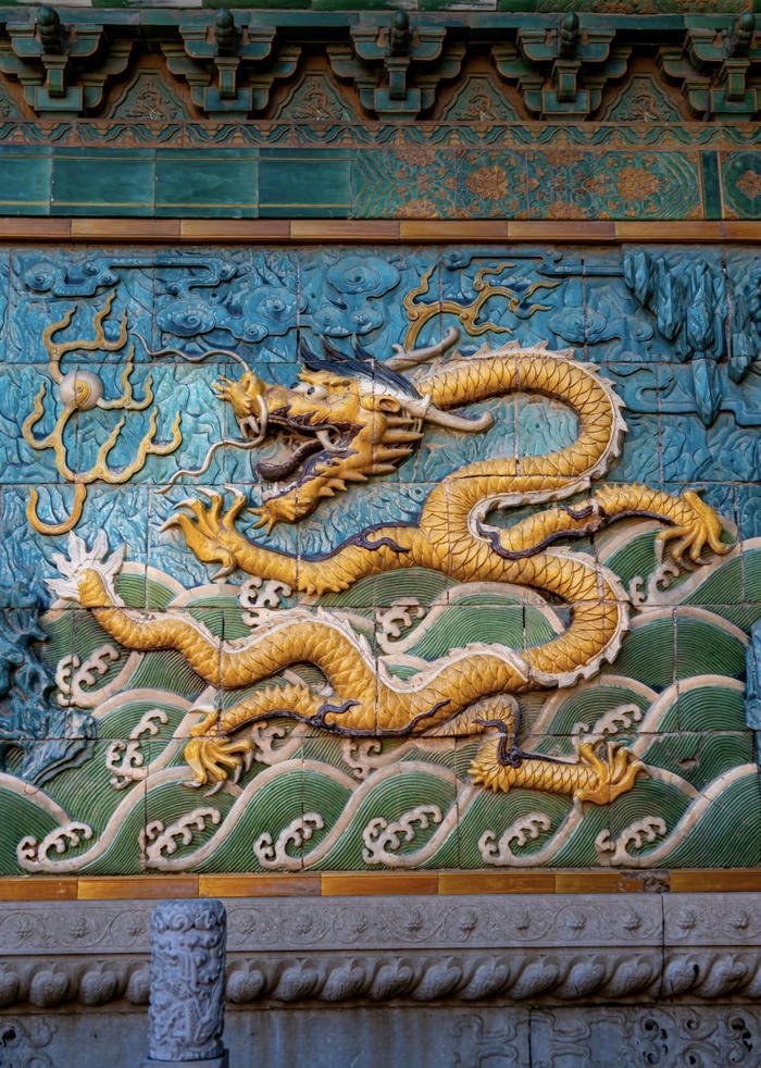 phong thủy rồng bảo hộ gia đình