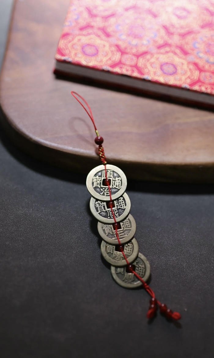 phong thuỷ tiền xu ngũ phúc tài lộc