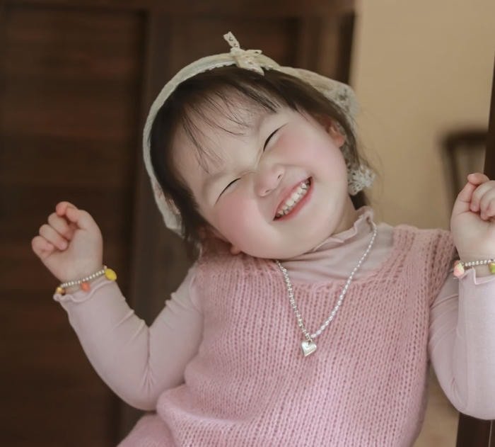 vẻ ngộ nghĩnh avatar mặt cười cute